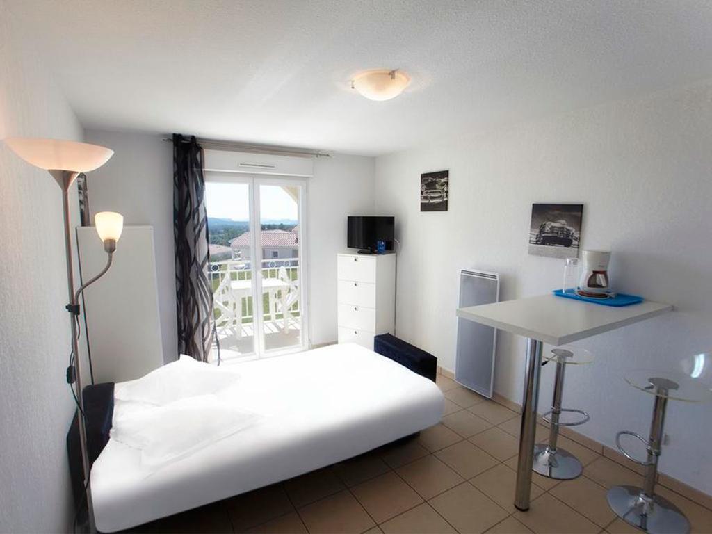 Le Domaine De Manon Aparthotel ตูลง ภายนอก รูปภาพ