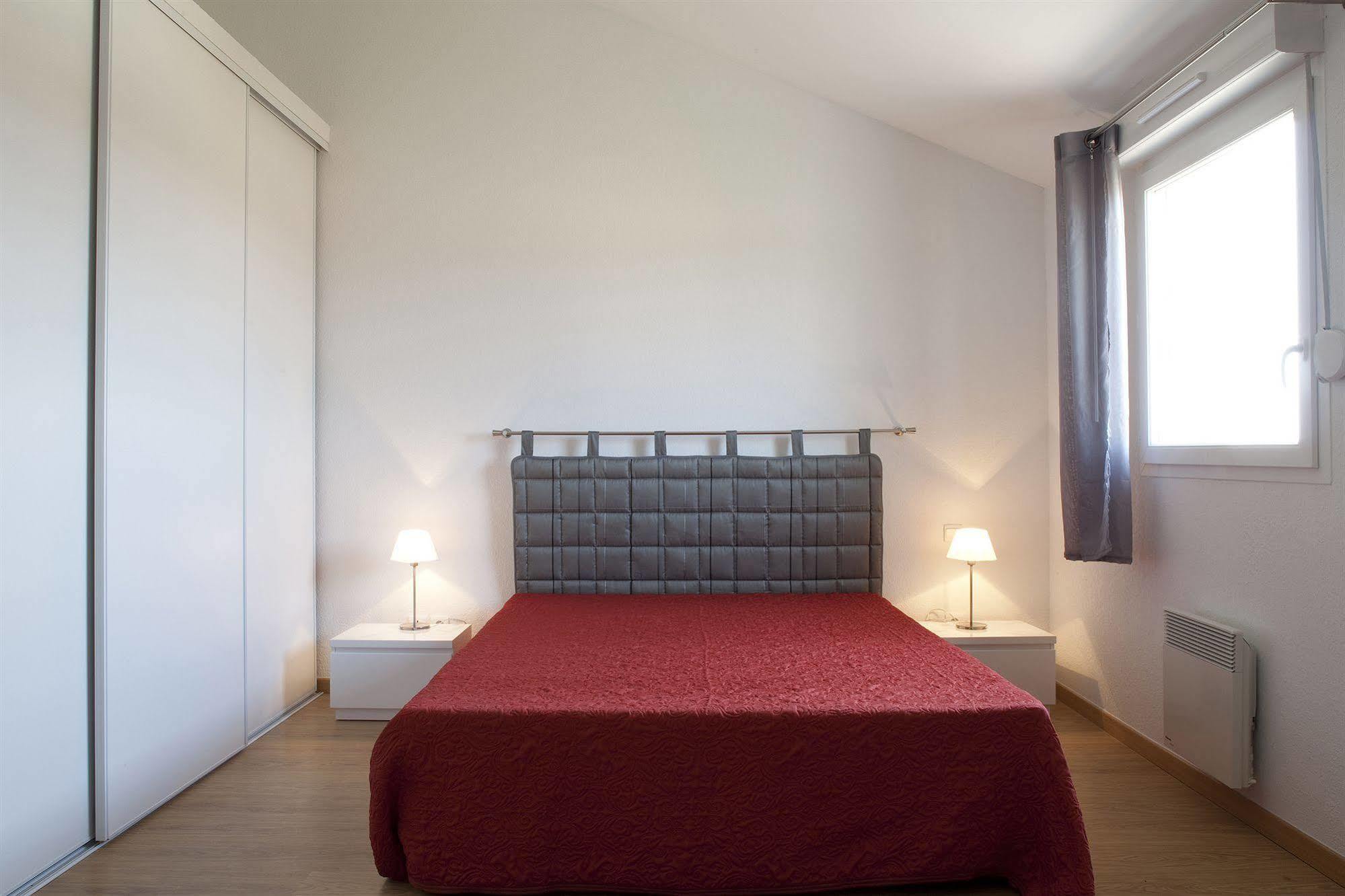 Le Domaine De Manon Aparthotel ตูลง ภายนอก รูปภาพ