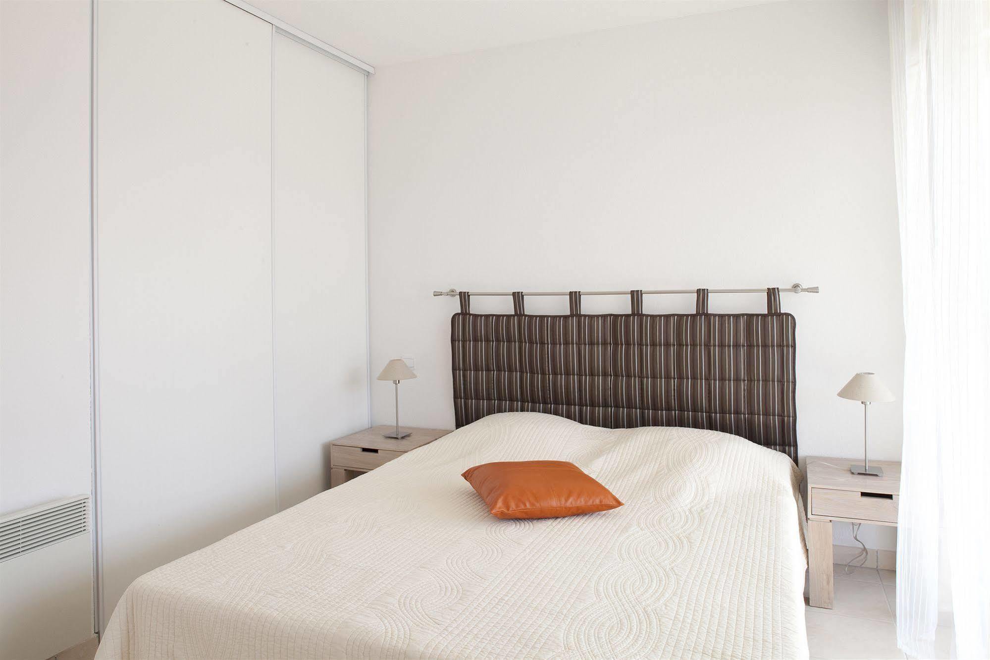 Le Domaine De Manon Aparthotel ตูลง ภายนอก รูปภาพ